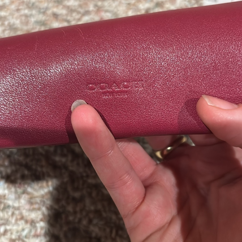 VINTAGE COACH leather clutch - Picture 2 of 5